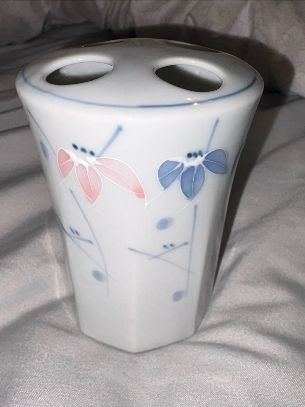 Porcelain Toothbrush Holder with Pink and Blue Floral Motif
